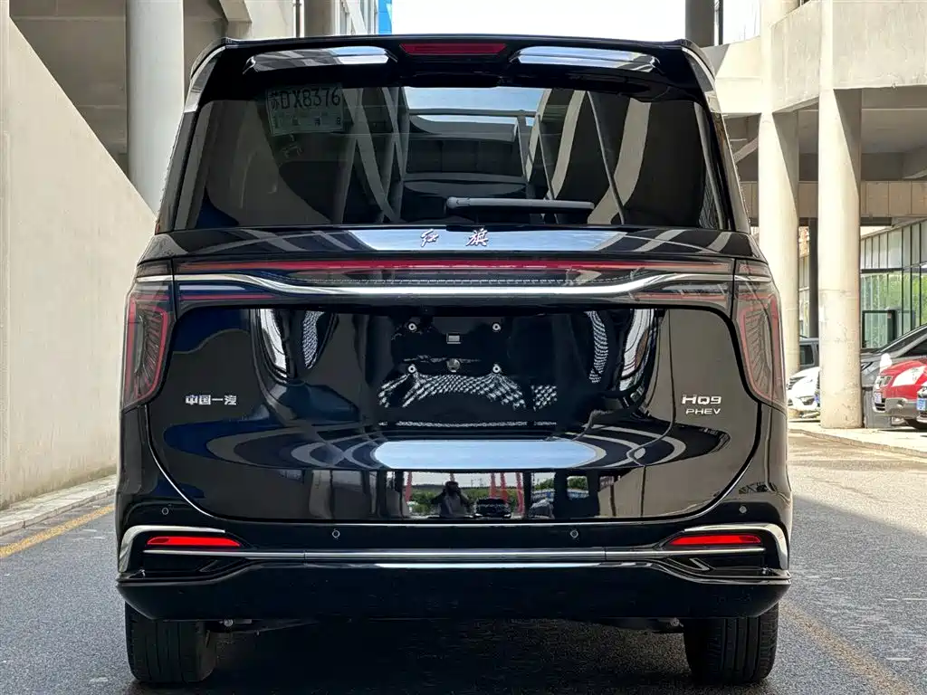 Hongqi HQ9 PHEV 2024 2.0T