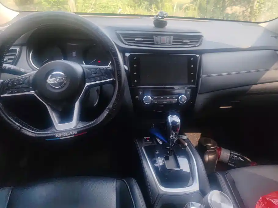 Nissan X-Trail — миниатюра 12