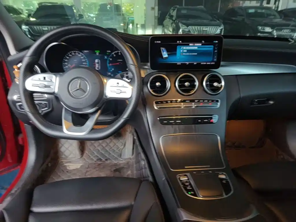 Mercedes-Benz C-Class — миниатюра 10