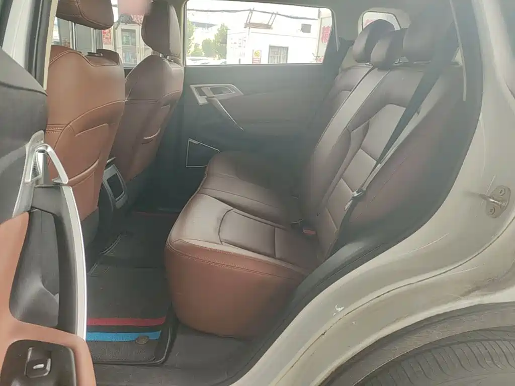 Geely Boyue — миниатюра 17