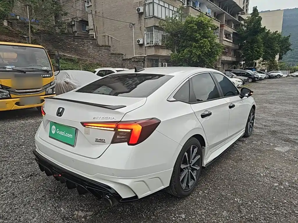 Honda Integra — миниатюра 7