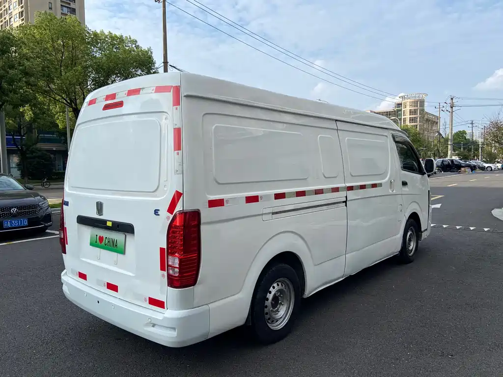 Yuan Cheng Yuan Cheng Xingxiang E6 — миниатюра 11