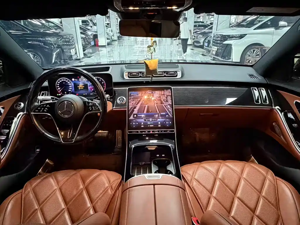 Mercedes-Benz S-Class — миниатюра 10
