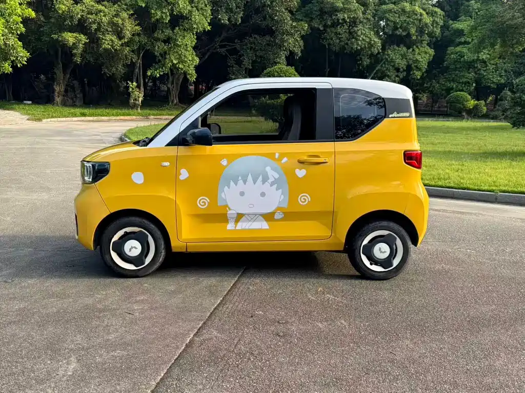 Wuling MINIEV — миниатюра 9