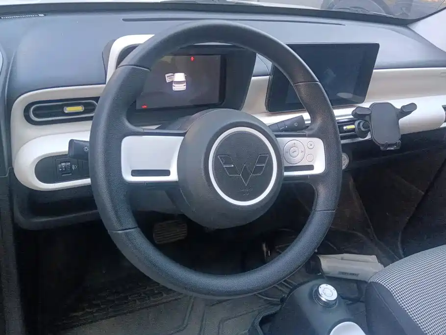 Wuling MINIEV — миниатюра 15