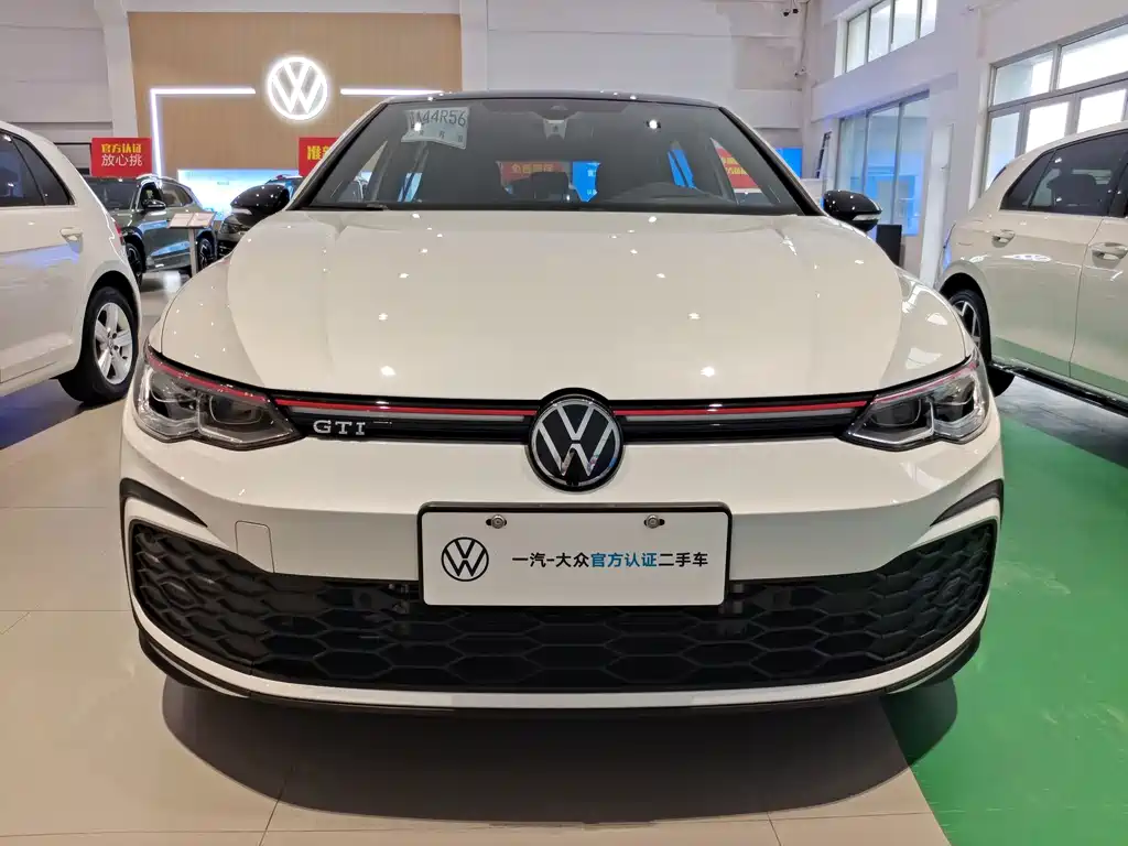 Volkswagen Golf GTI 380TSI DSG GTI, фото 2