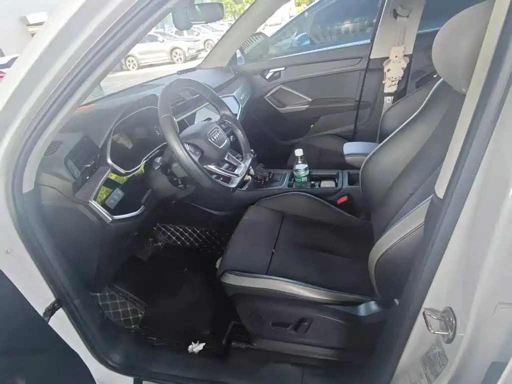 Audi Q3 — миниатюра 2