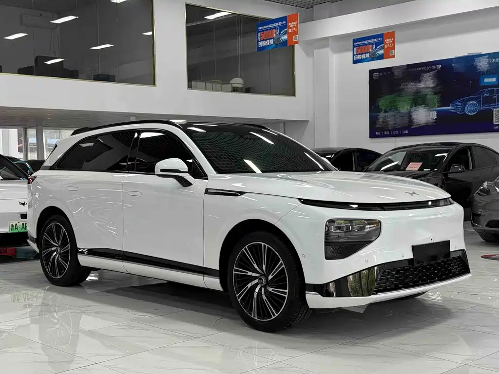 XPeng G9 — миниатюра 3