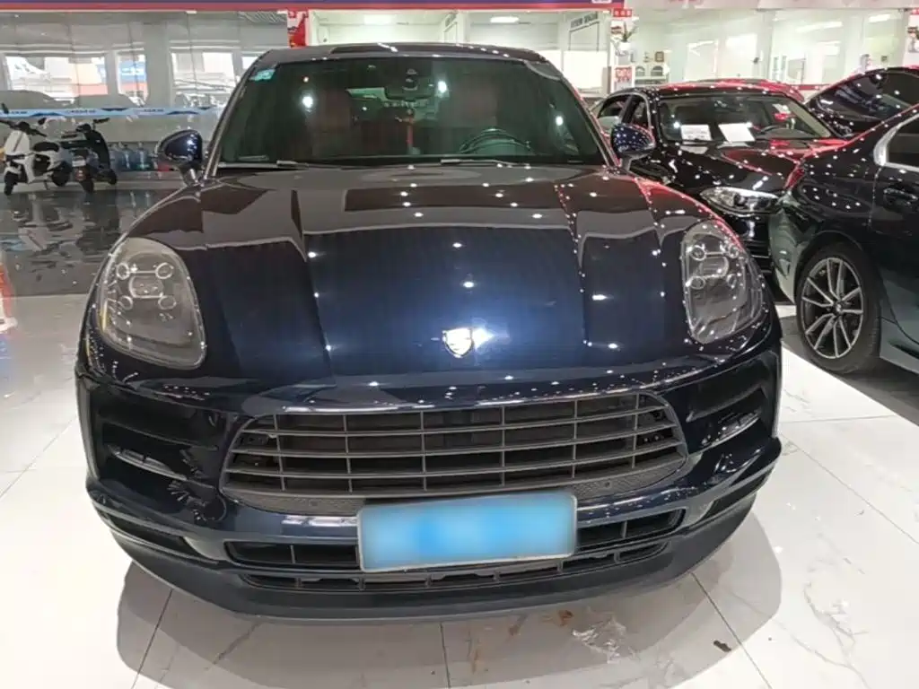 Porsche Macan — миниатюра 3