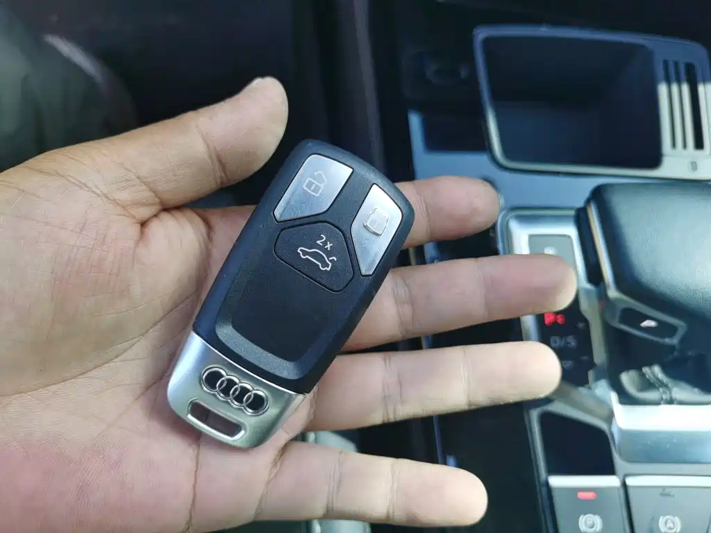 Audi Q5L — миниатюра 12