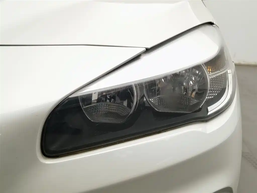 BMW 2 SERIES STATION WAGON