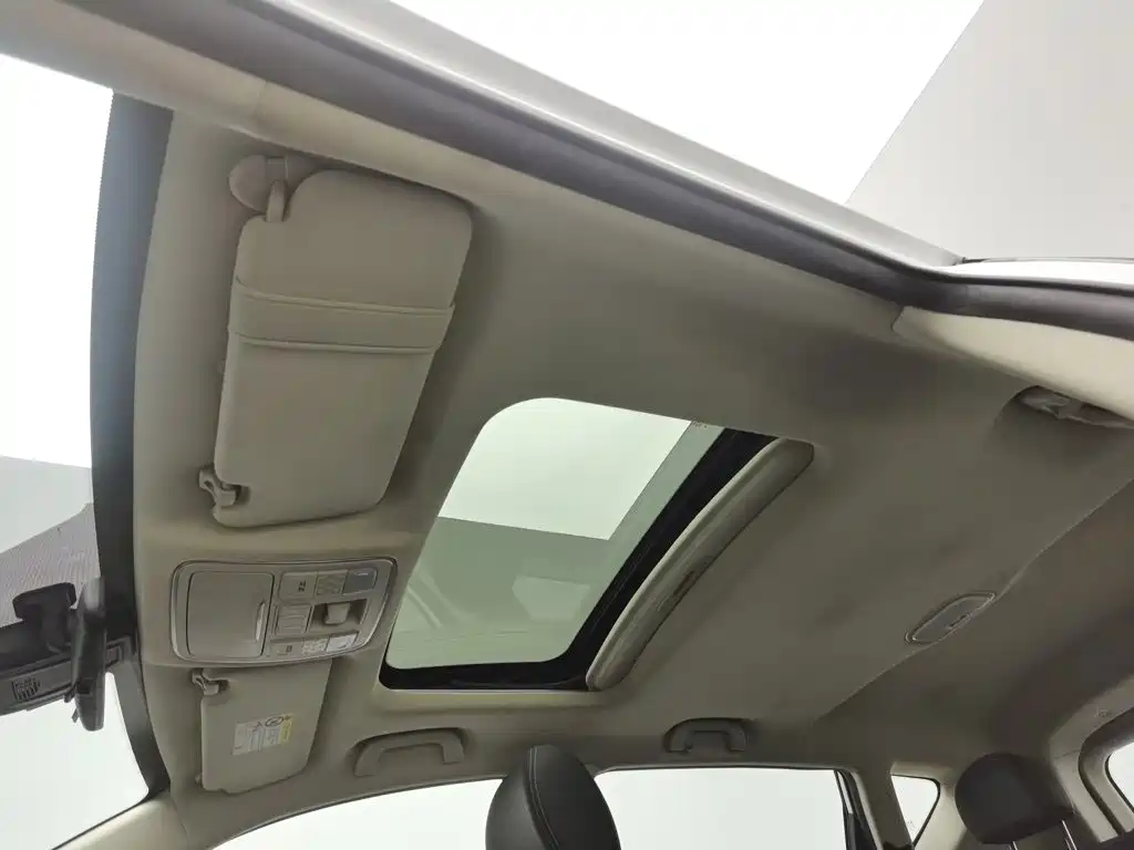 Geely Vision X6 — миниатюра 14