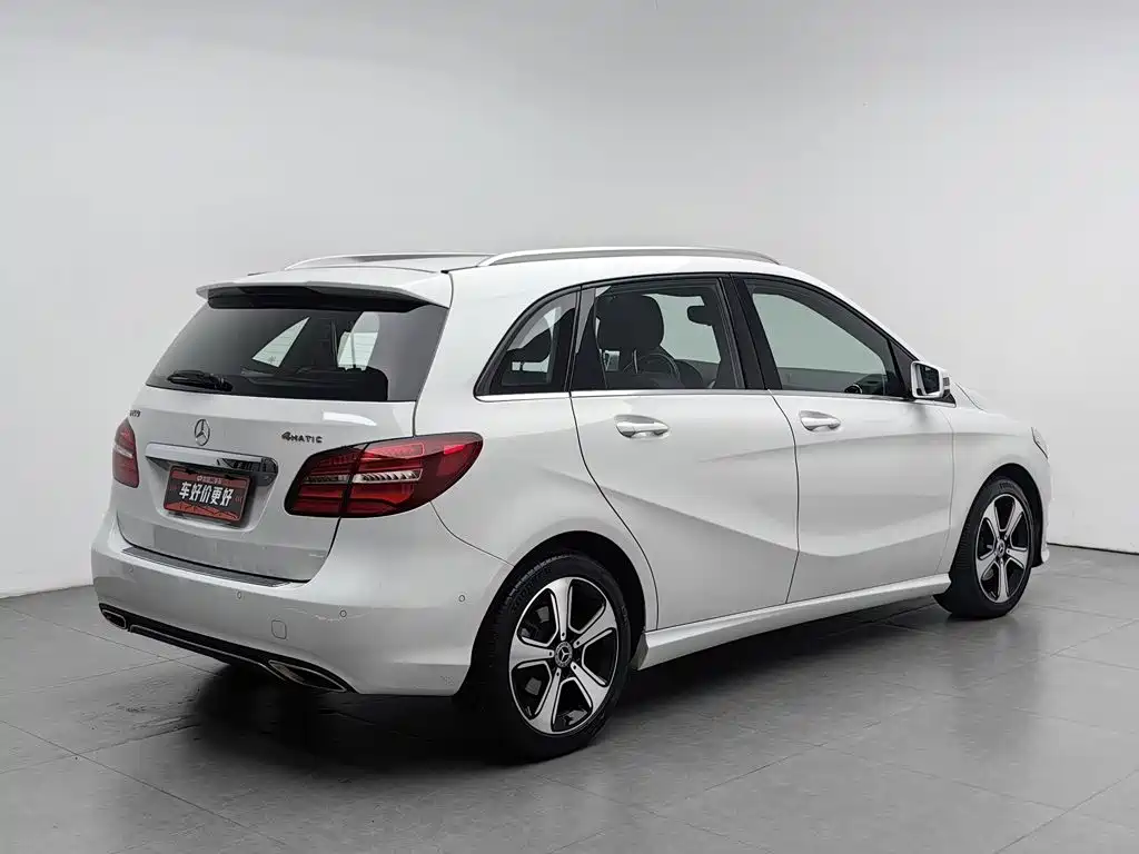 Mercedes-Benz B-Class — миниатюра 2