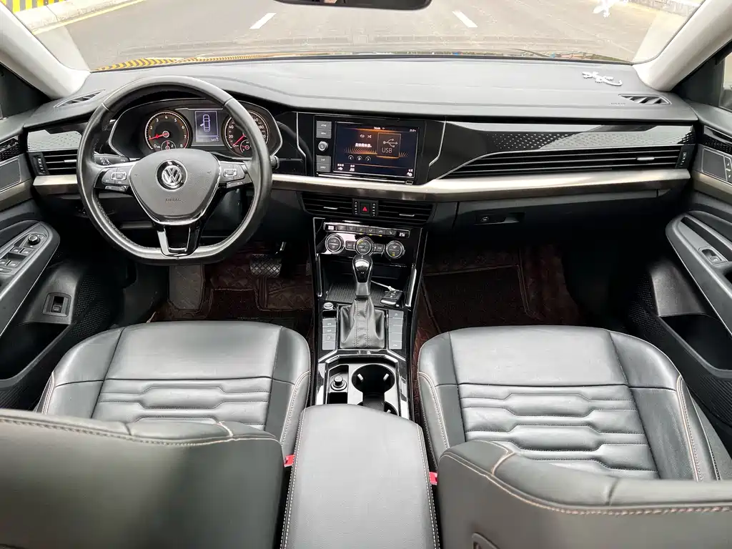Volkswagen Passat — миниатюра 8