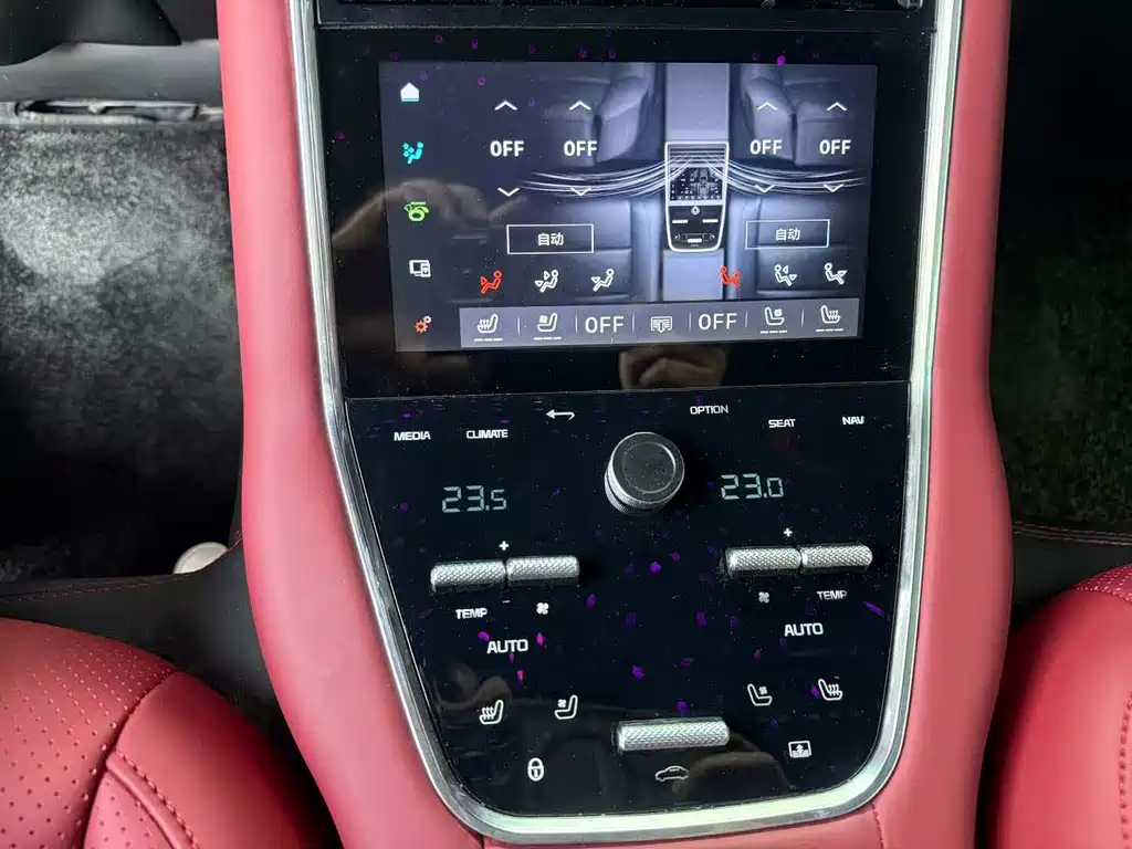 Porsche Panamera — миниатюра 6