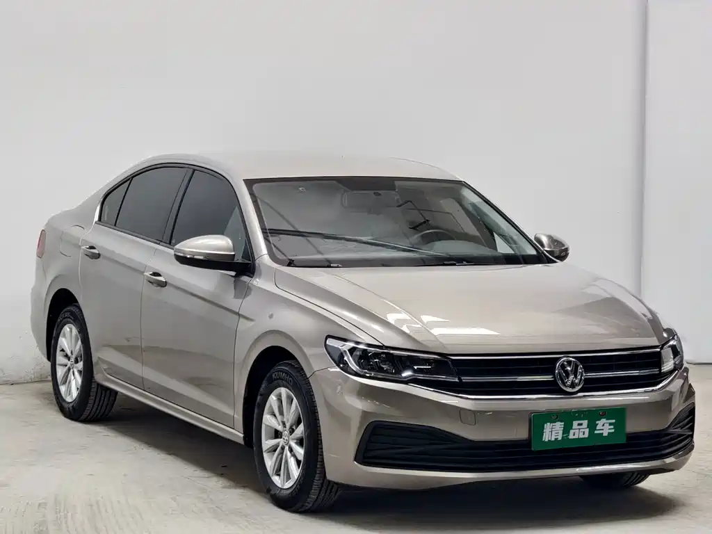 Volkswagen Bora — миниатюра 3