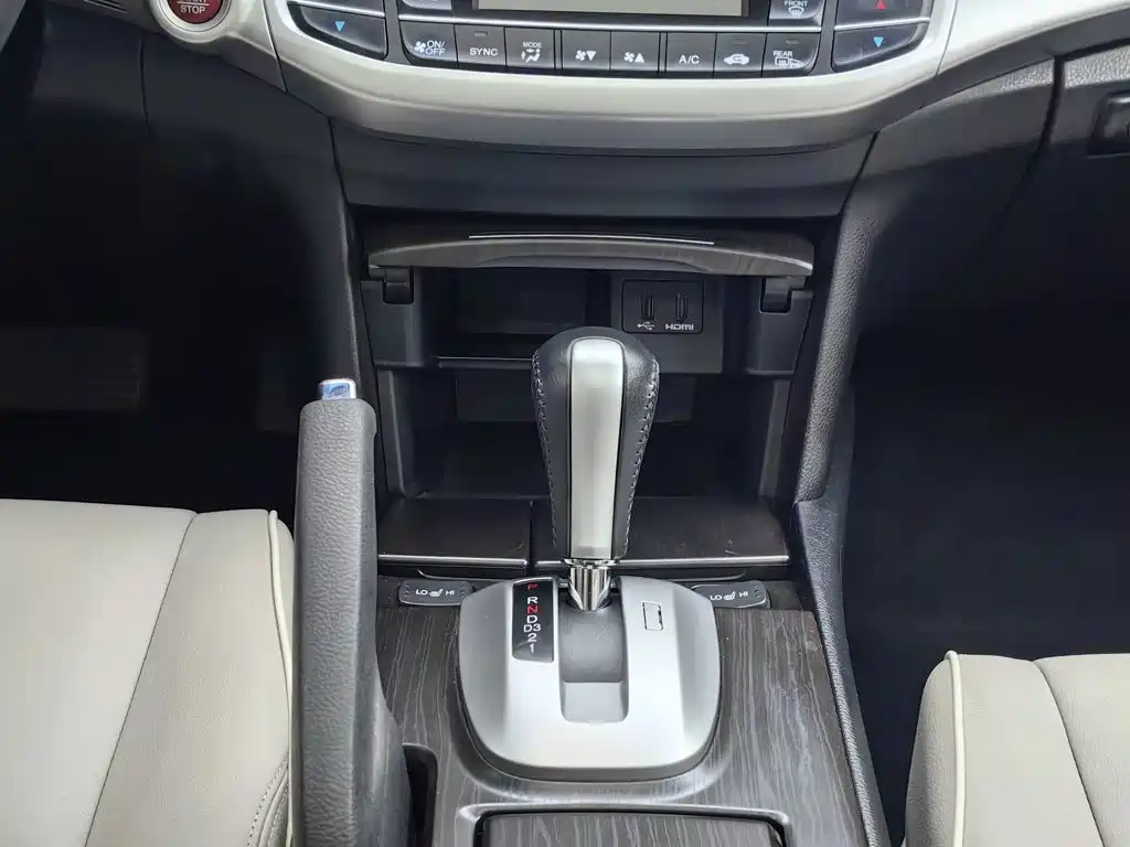 Honda Crosstour — миниатюра 13