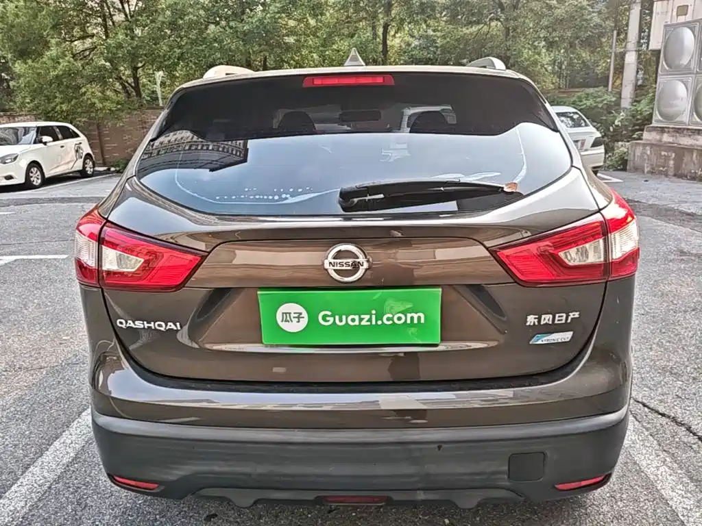 Nissan Qashqai — миниатюра 6