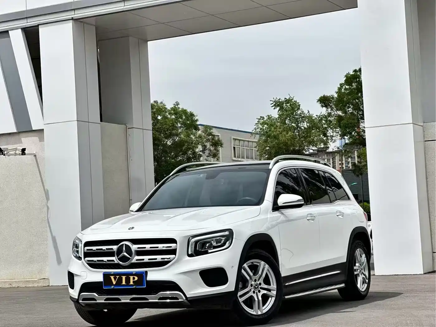 Mercedes-Benz GLB