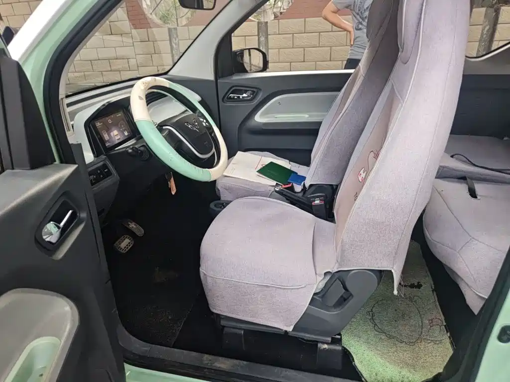 Wuling MINIEV — миниатюра 16