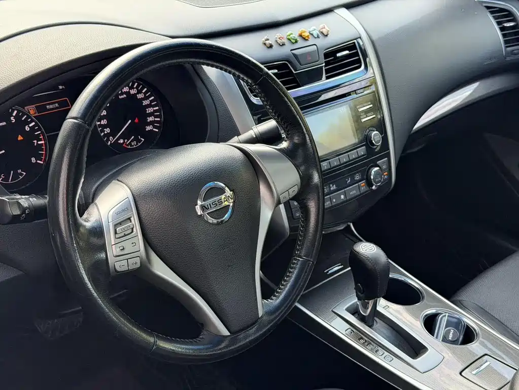 Nissan Teana — миниатюра 9