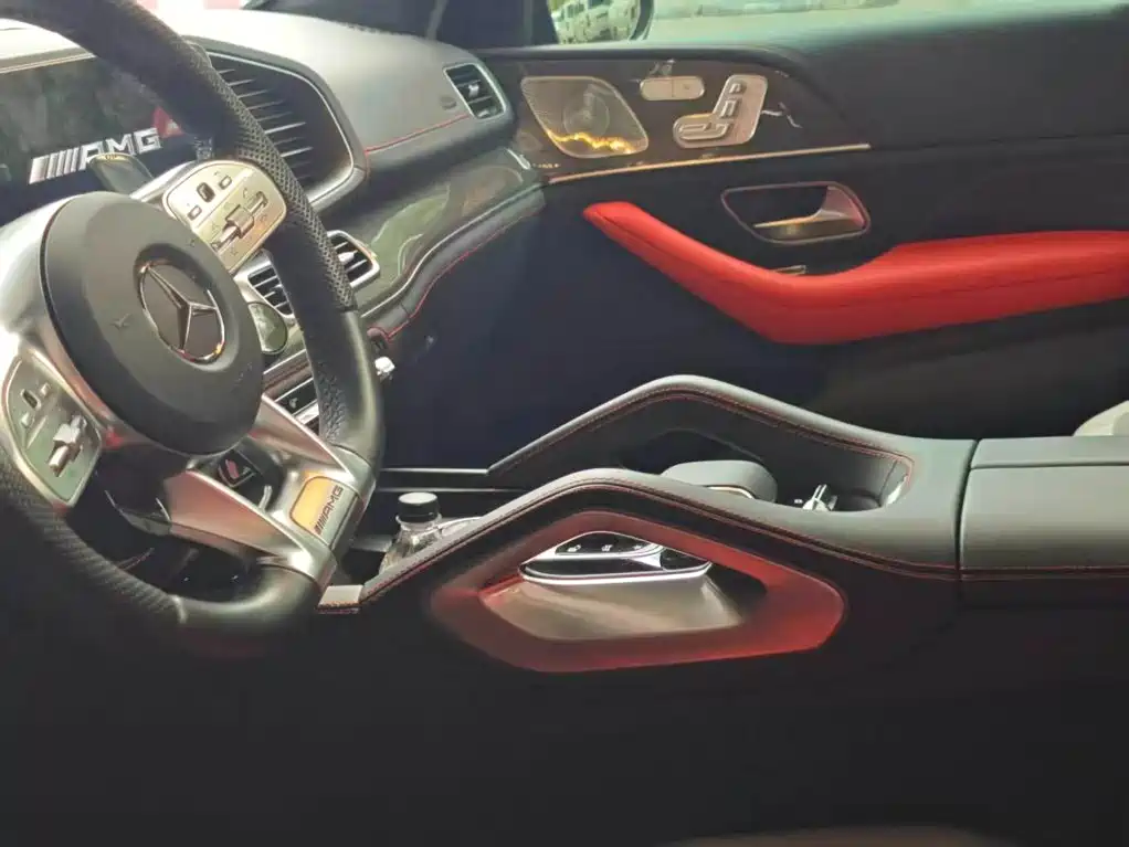 Mercedes-Benz GLE Coupe AMG — миниатюра 8