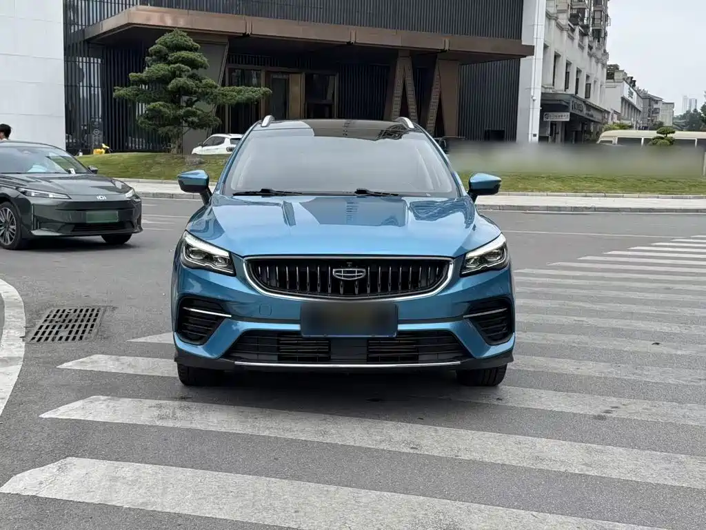 Geely Emgrand S — миниатюра 3