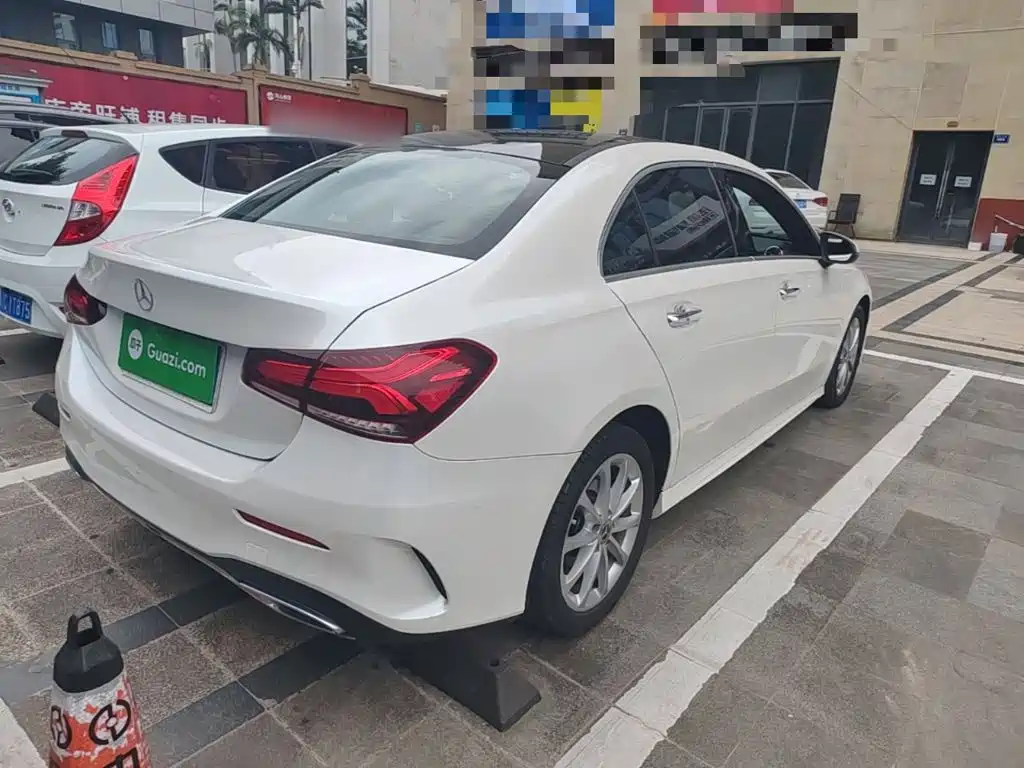 Mercedes-Benz A-Class — миниатюра 7