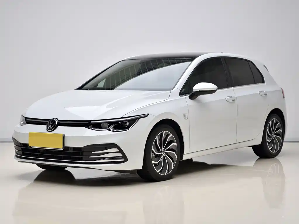Volkswagen Golf 2024