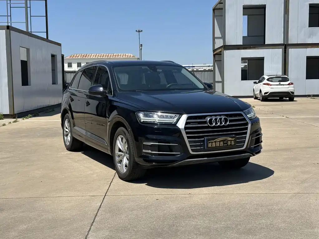 Audi Q7 2019 45 TFSI Comfort