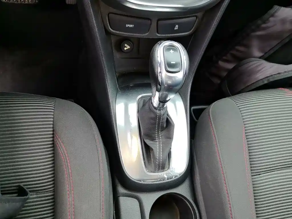 Buick Encore — миниатюра 14