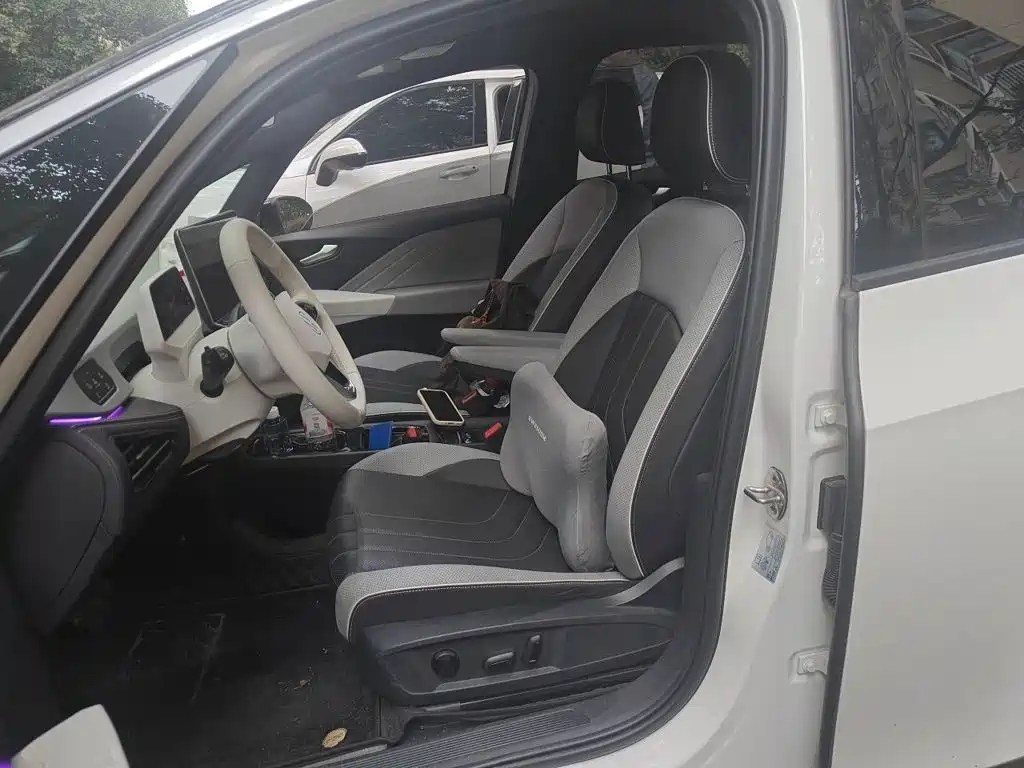 Volkswagen ID.3 — миниатюра 16