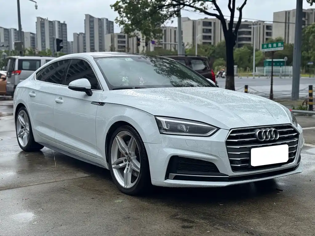 Audi A5 (Import) — миниатюра 3