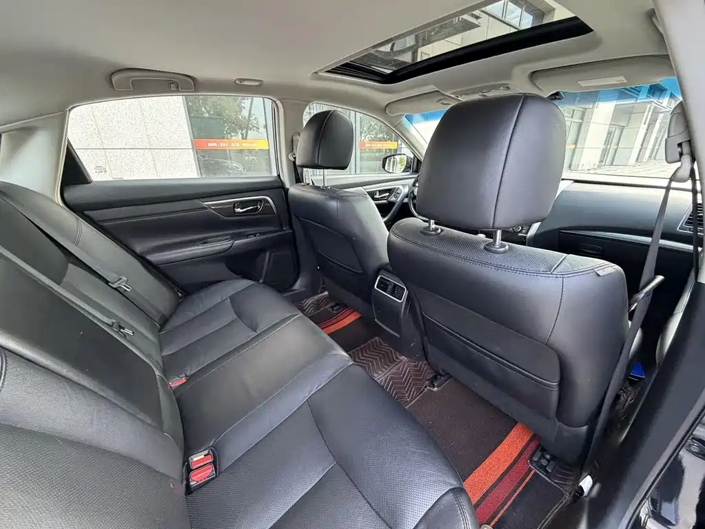 Nissan Teana — миниатюра 12