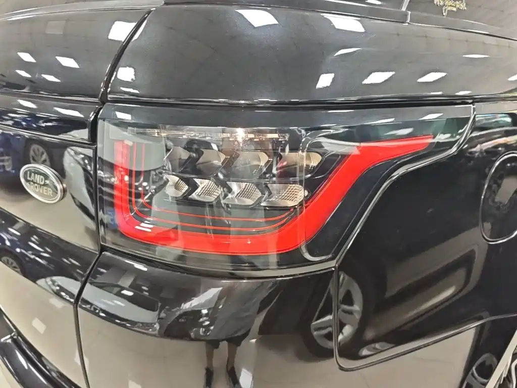 Land Rover Sport — миниатюра 8