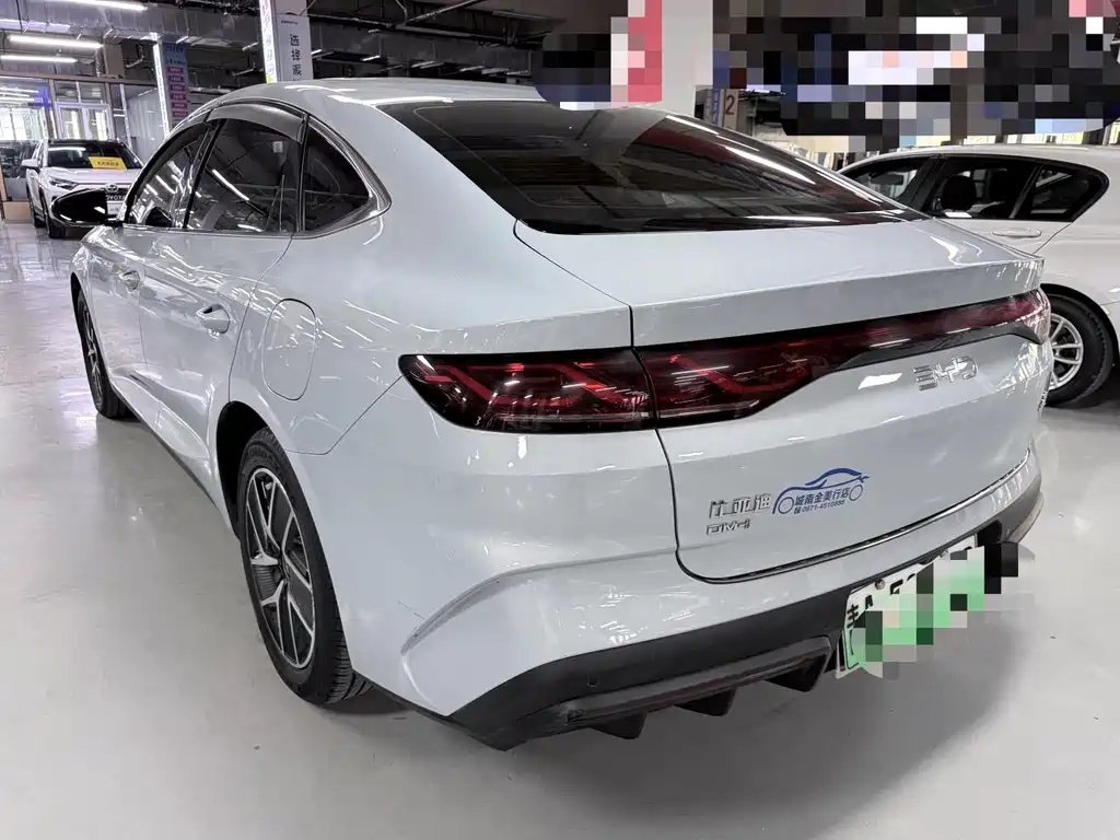 BYD Qin L — миниатюра 17