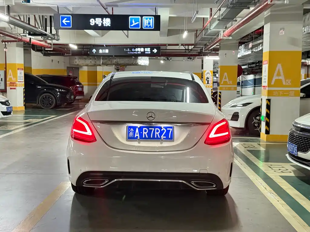 Mercedes-Benz C-Class — миниатюра 8