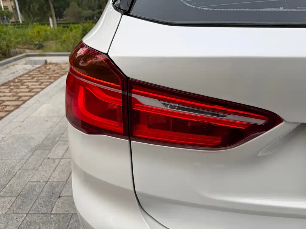 BMW X1 — миниатюра 22