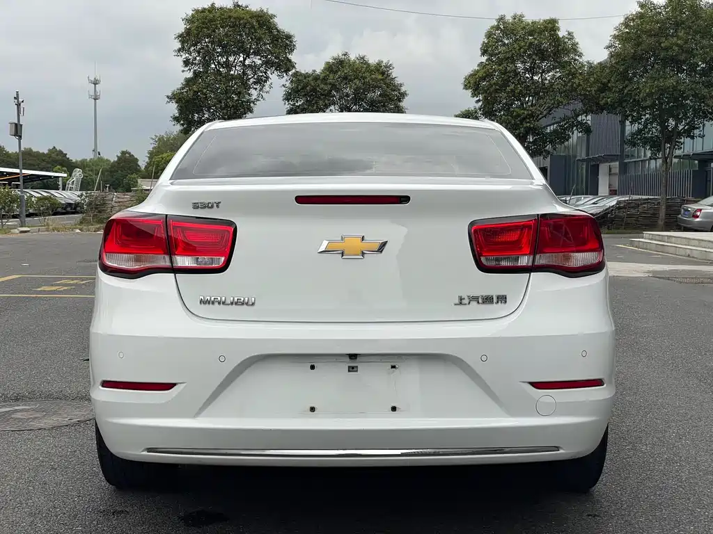 Chevrolet Malibu — миниатюра 15