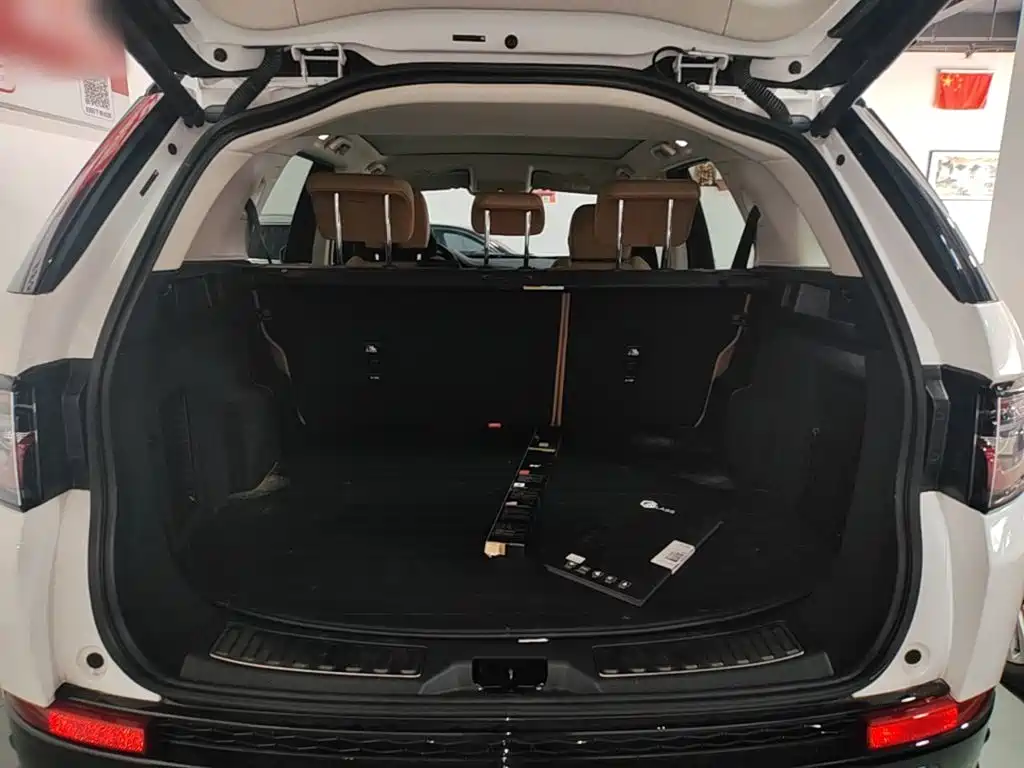 Land Rover Discovery Sport — миниатюра 19