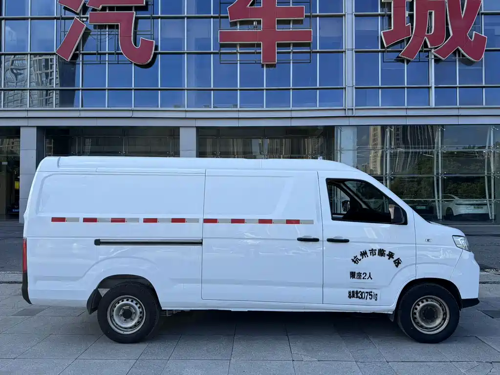 Karry Jiangtun E7 — миниатюра 5