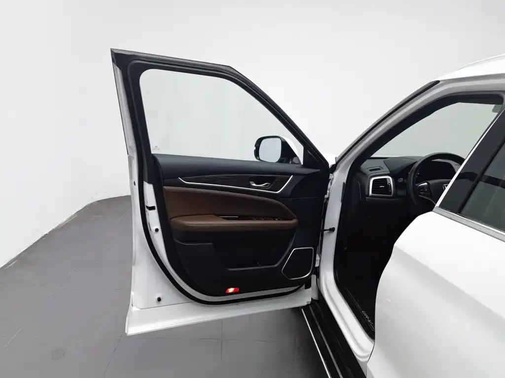 Honda UR-V — миниатюра 8