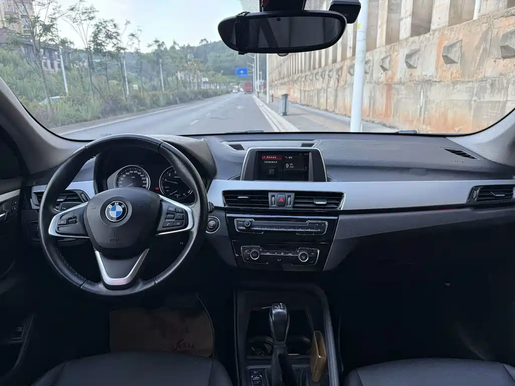 BMW X1 — миниатюра 6