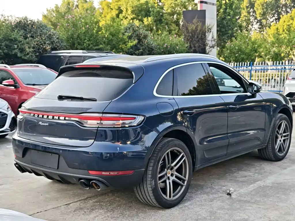 Porsche Macan — миниатюра 4