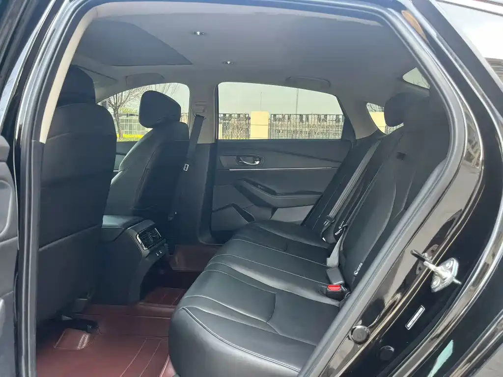 Honda Accord — миниатюра 5