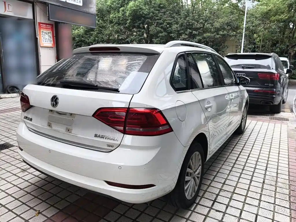 Volkswagen Santana — миниатюра 7