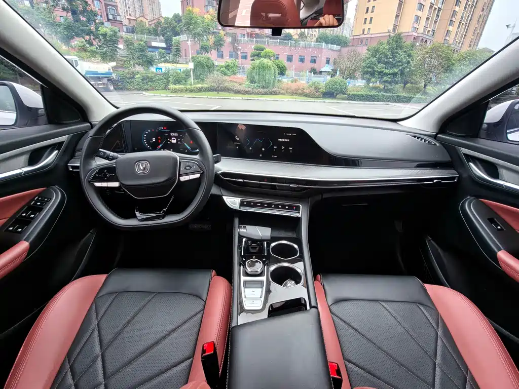 Changan Eado — миниатюра 5