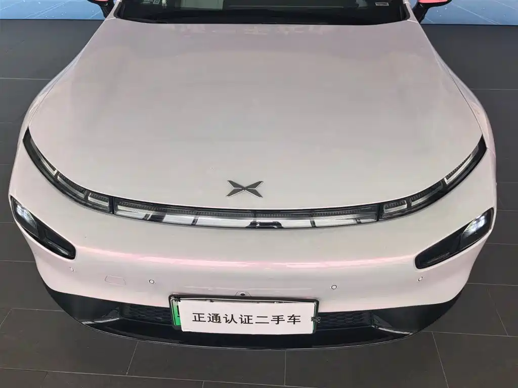 XPeng P7 — миниатюра 5