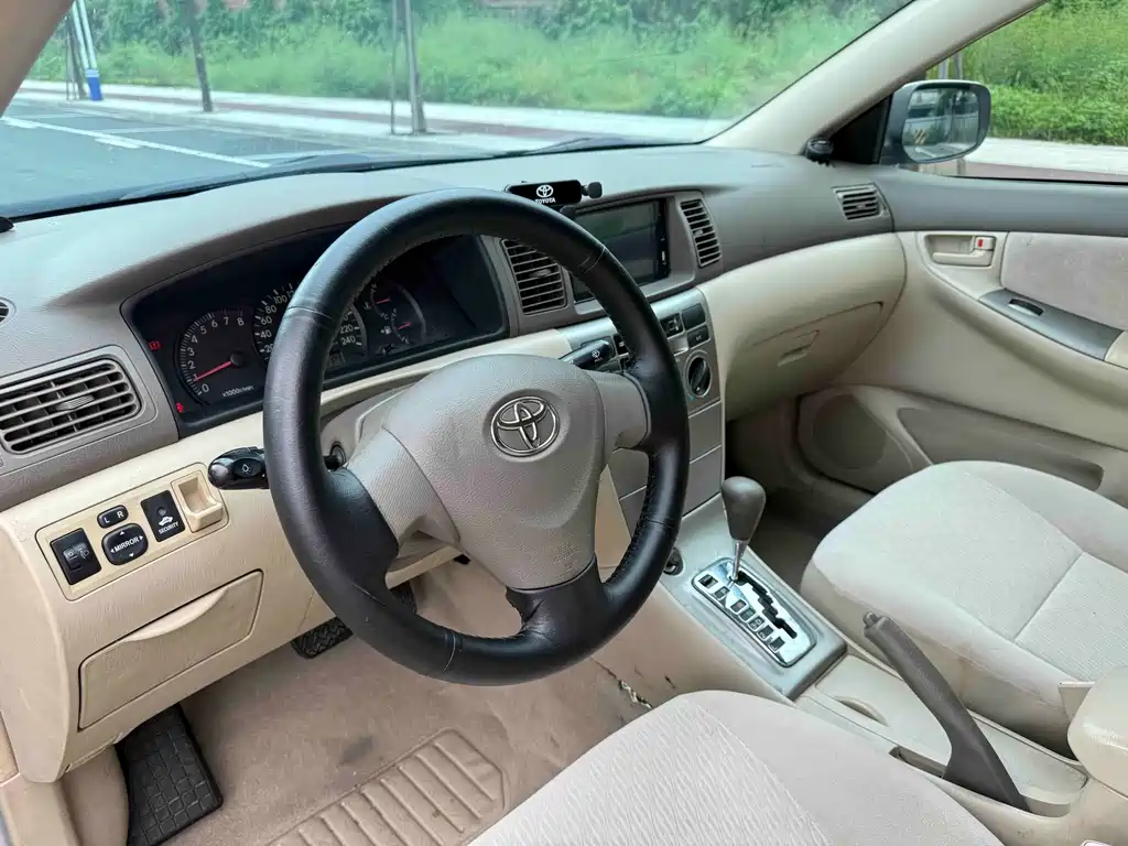 Toyota Corolla — миниатюра 15