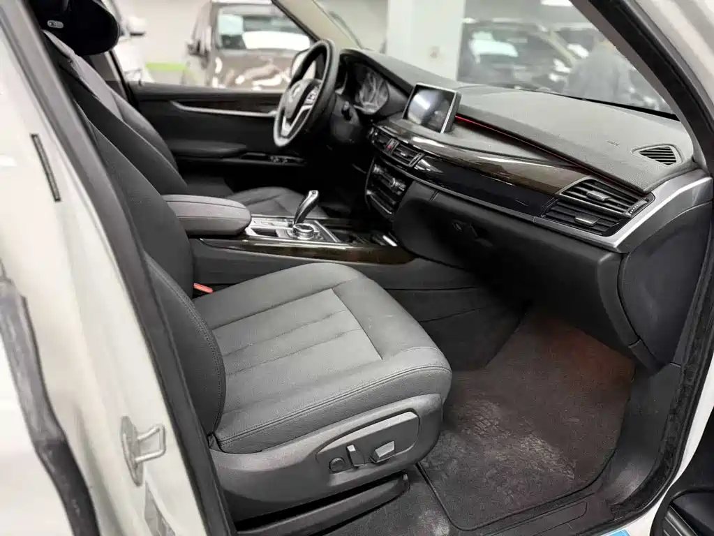 BMW X5 2014 xDrive35i Luxury